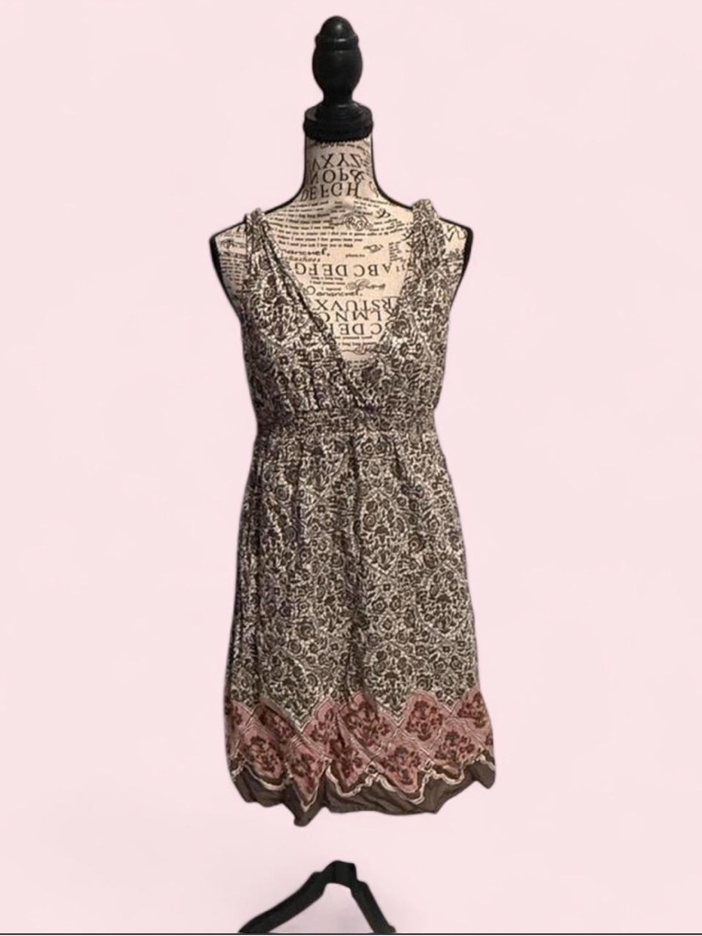 Sonoma Brown Paisley Sleeveless V-Neck Mini Dress with Pink Border